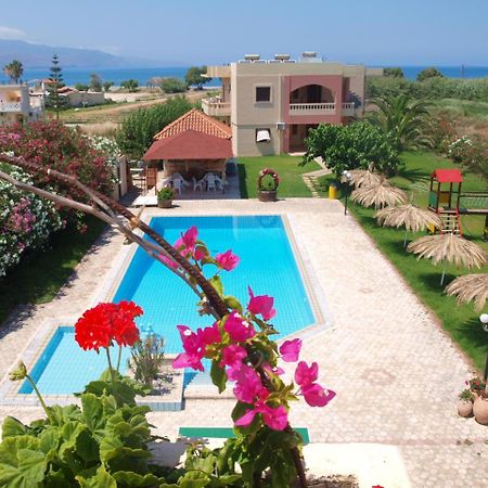 Villa Rita Apartments A Тавронітіс Екстер'єр фото