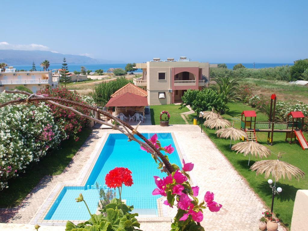 Villa Rita Apartments A Тавронітіс Екстер'єр фото